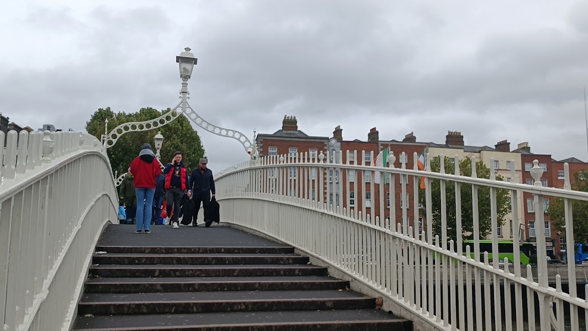 Ha'penny Bridge — photo 2